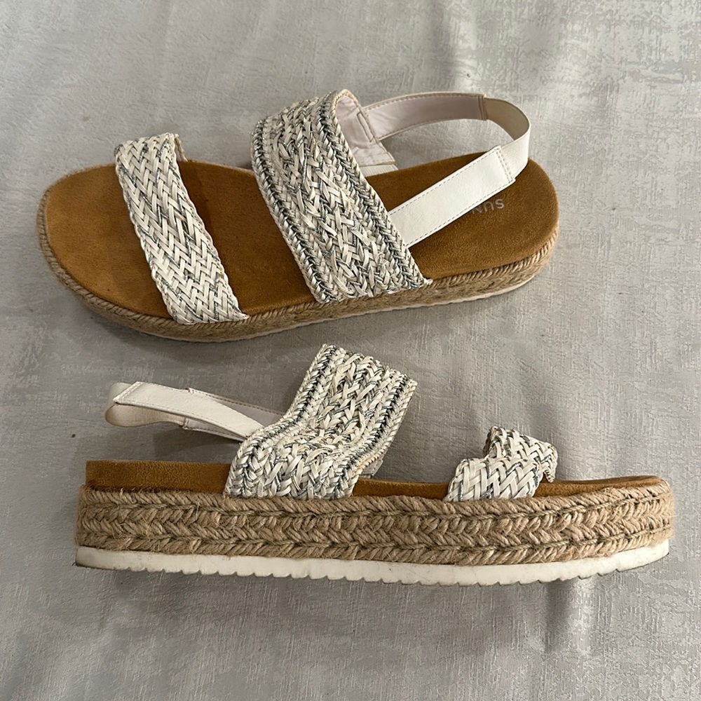 Sun + Stone Sandals!